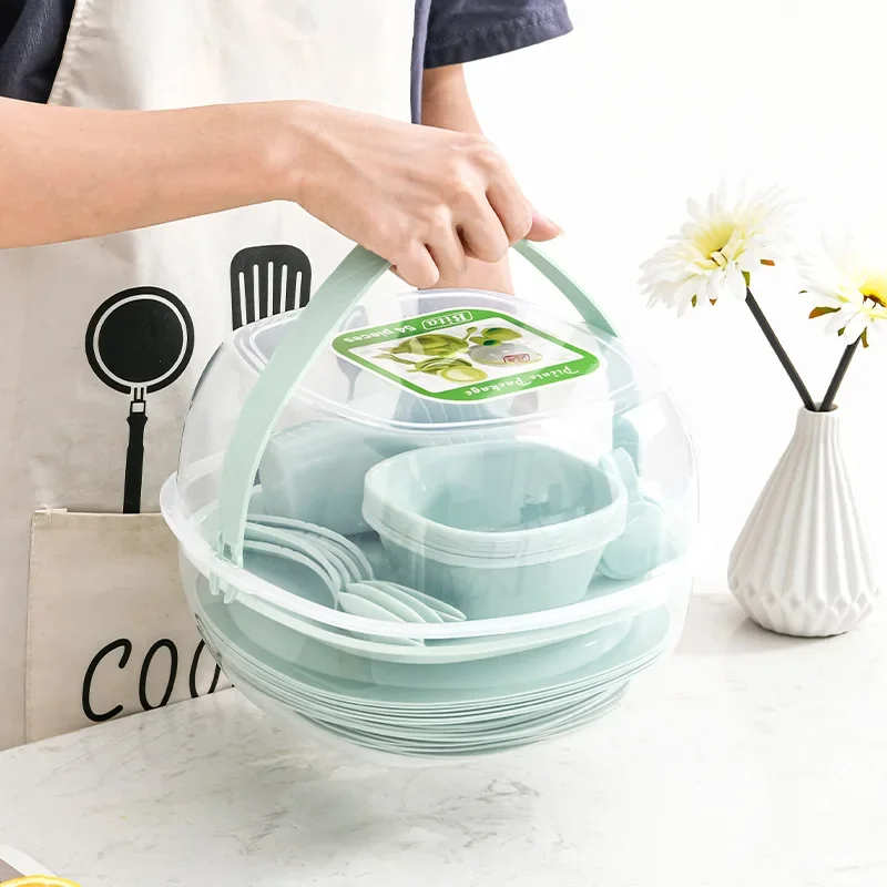 屋外用携帯式プラスチック製食器セット 54点セット。キャンプ - Camping Cooking Dining Set のレビューと価格